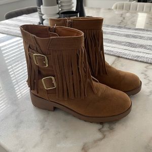 Brown fringe buckle boot size 6